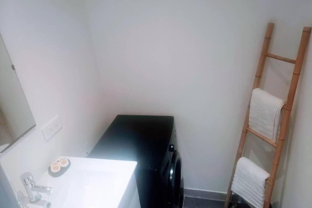 4 Couchages Climatise Direct Plage Wifi Parking Antibes Zewnętrze zdjęcie
